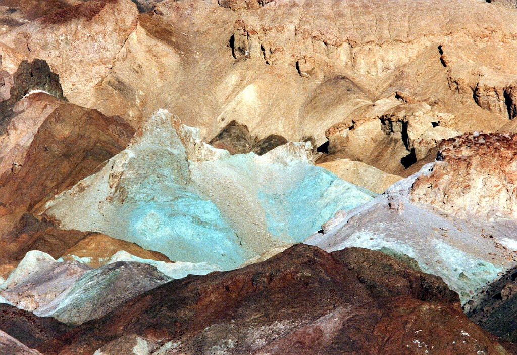 1997 - USA 12 (Death Valley - Artists Palette).jpg